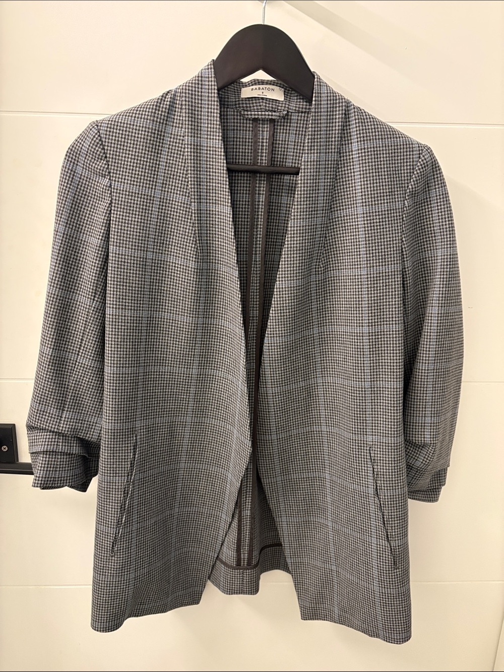 Babaton Power Blazer 3/4 sleeve plaid blazer